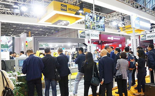 第二届进博会新葡的京集团350vip8888意大利CEA展位人气爆棚